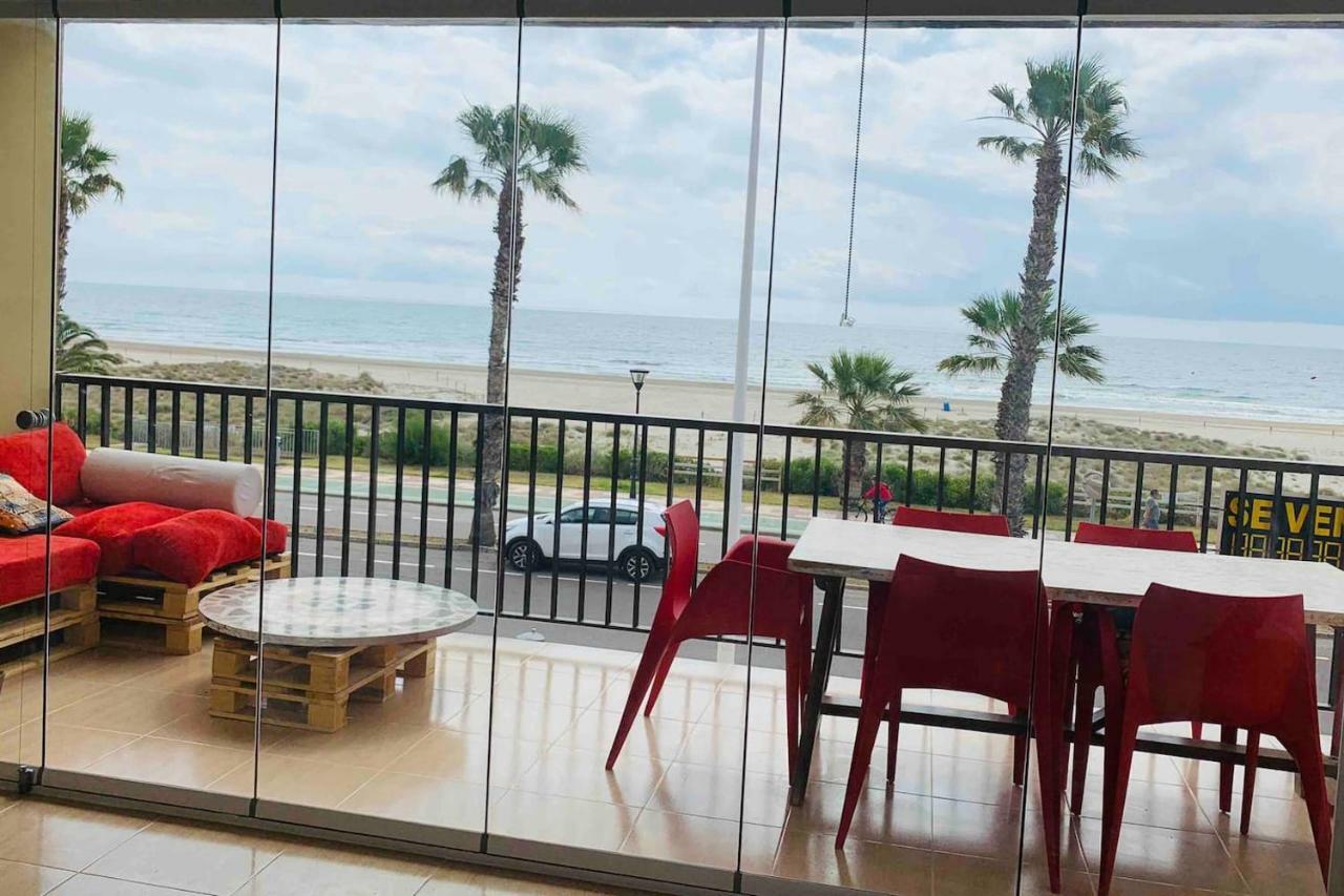 Apartamento Frente Al Mar Benicassim Bagian luar foto